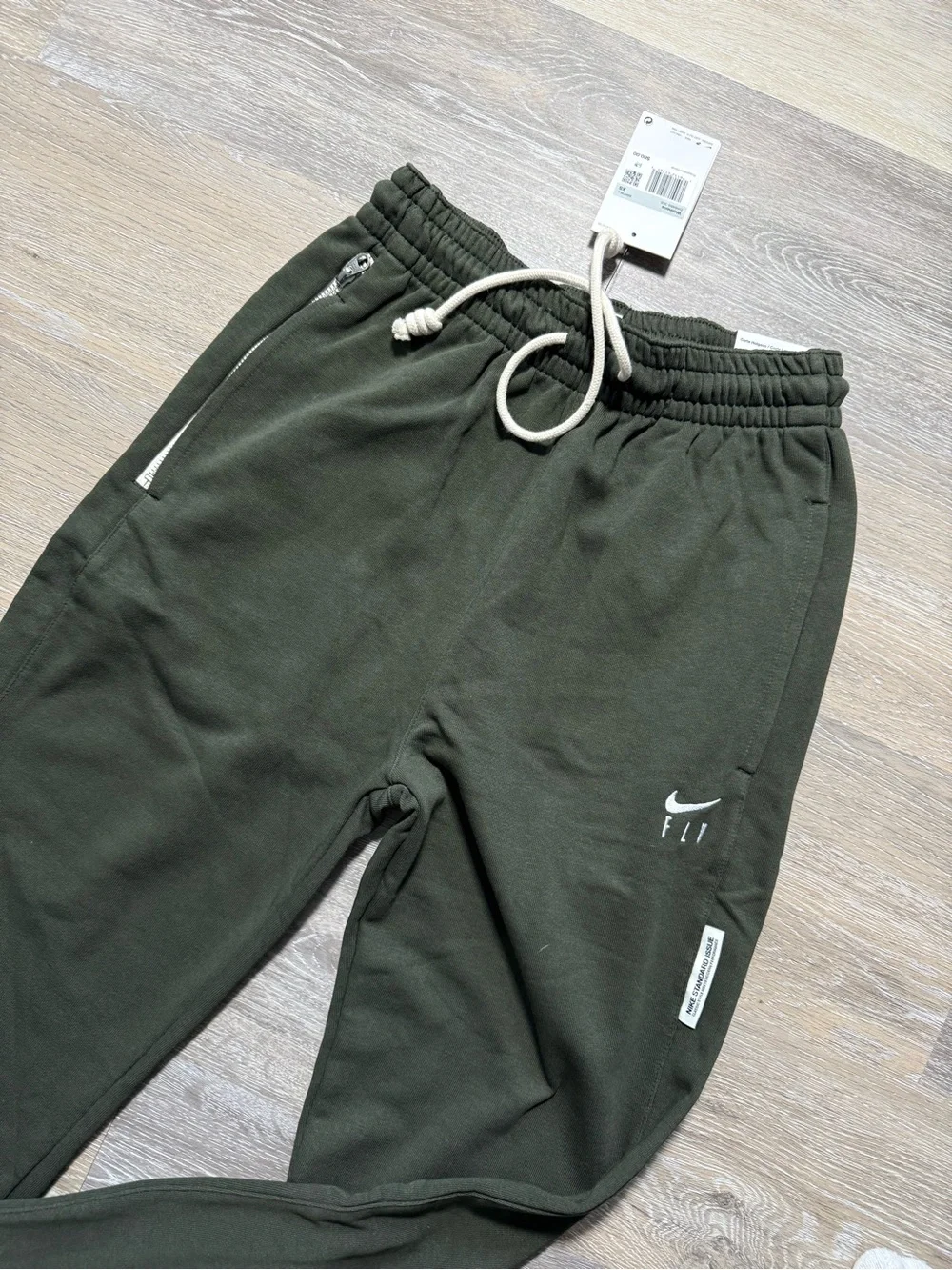 NIKE DRI-FIT SWOOSH FLY STANDARD Pants / size XS